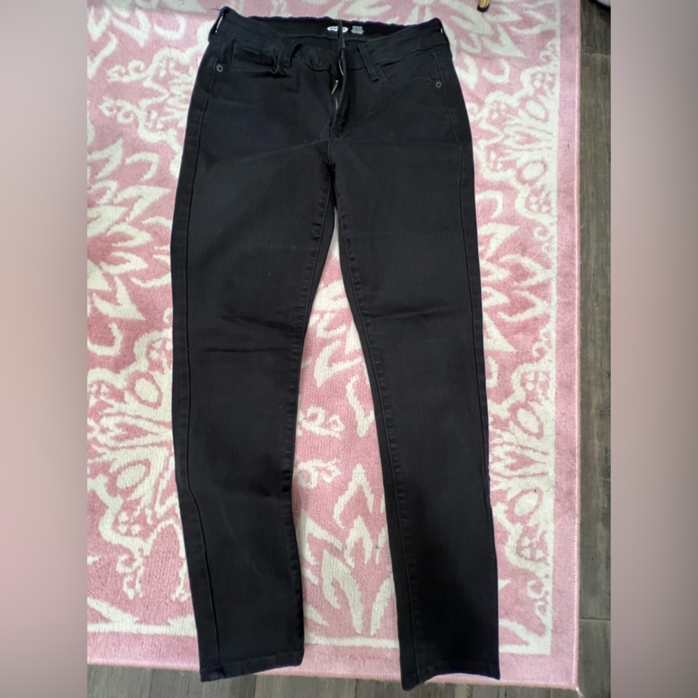 Old Navy Rockstar Super Skinny Jeans in Black